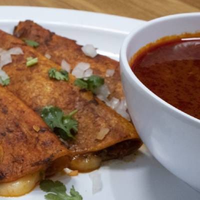 QUESABIRRIA TACOS